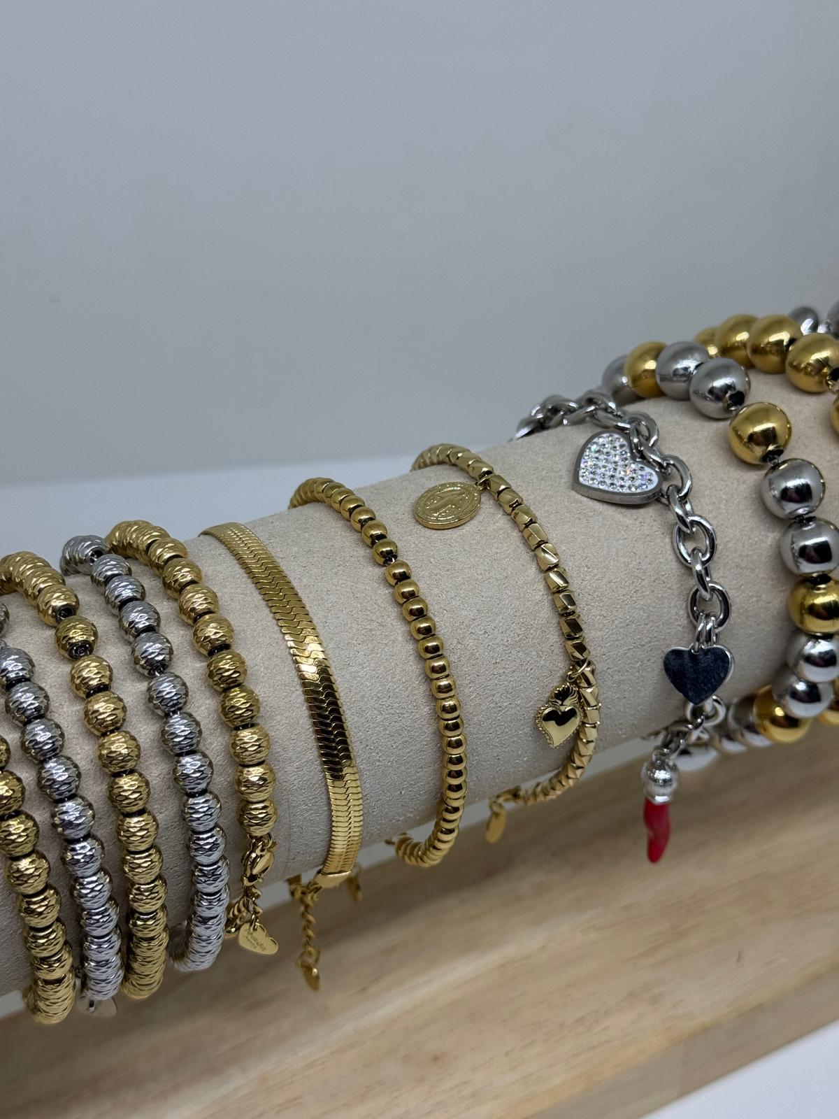 BRACCIALI